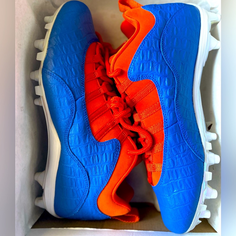 Florida Gator Jordan Player Exclusive Football Cleats